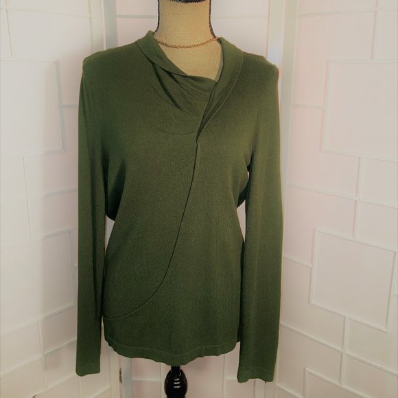 Preston & York Green Sweater with fold over collar - Picture 3 of 7